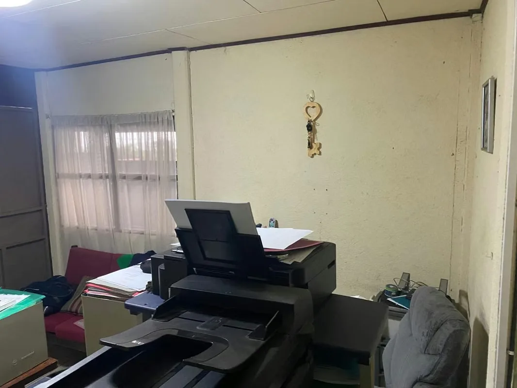 Property for sale with built warehouse, suitable for apartment development, or some commercial activity, photo 12