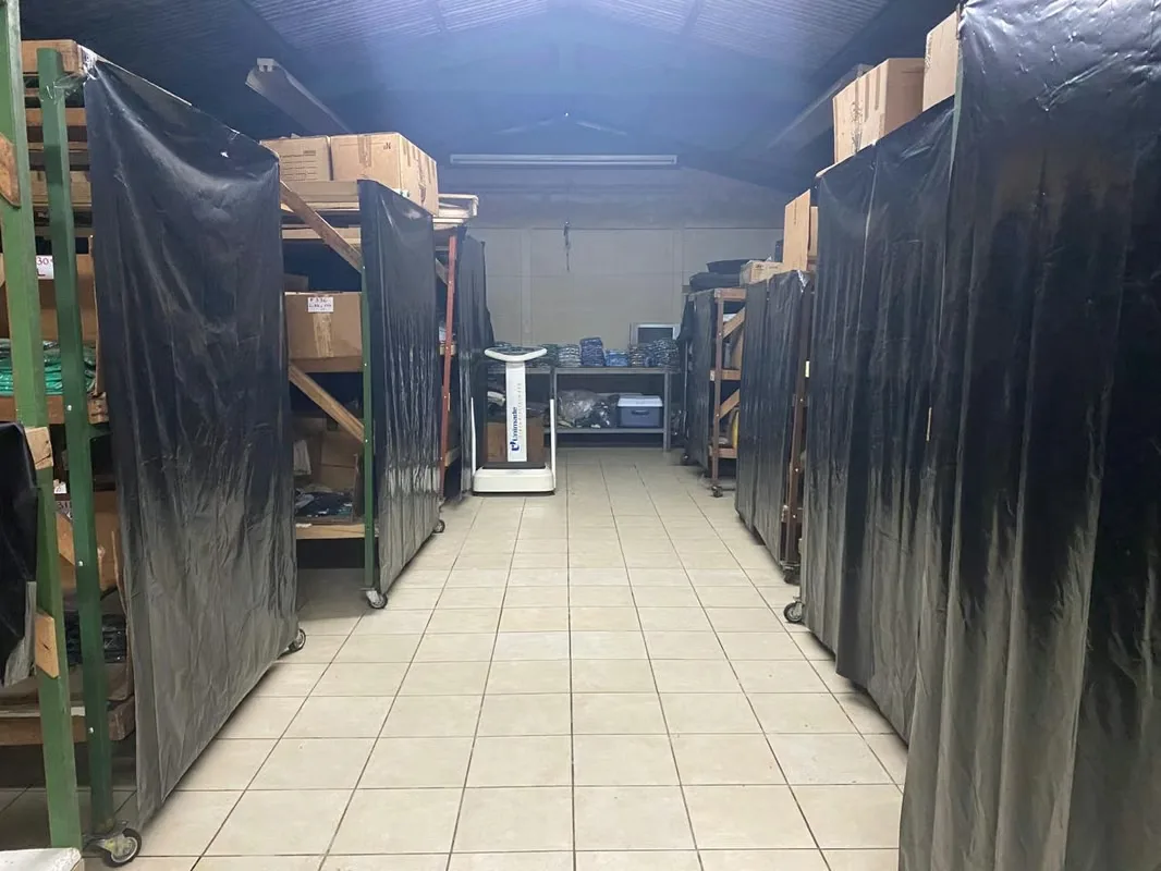 Property for sale with built warehouse, suitable for apartment development, or some commercial activity, photo 5