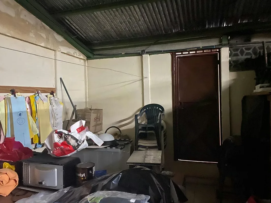 Property for sale with built warehouse, suitable for apartment development, or some commercial activity, photo 7