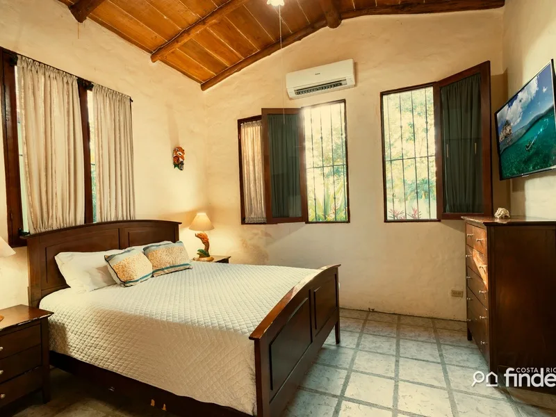 3 Bed Single Family Homes For Sale in Playa Hermosa, photo 5