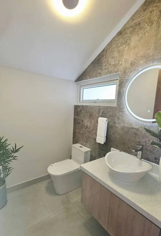 Disfrute del estilo de vida que ofrece esta hermosa casa en Jacó, diseñada con espacios ideales para compartir en familia o con amigos. Una excelente opción tanto para uso personal ..., photo 11