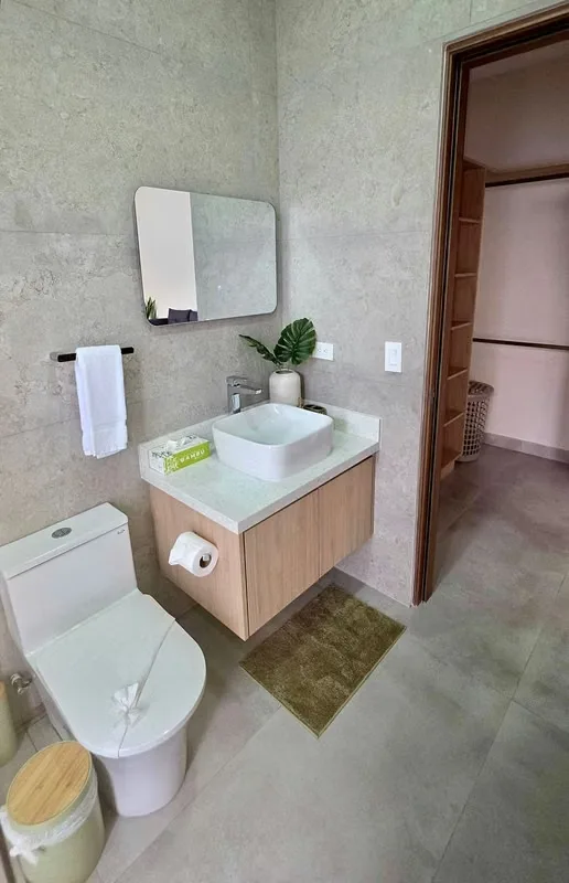 Disfrute del estilo de vida que ofrece esta hermosa casa en Jacó, diseñada con espacios ideales para compartir en familia o con amigos. Una excelente opción tanto para uso personal ..., photo 9
