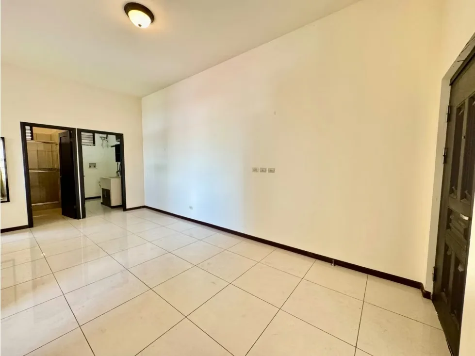 Excelente Apartamernto en Venta en Rohrmoser | 86 m². Precio USD$160.000,00, photo 12