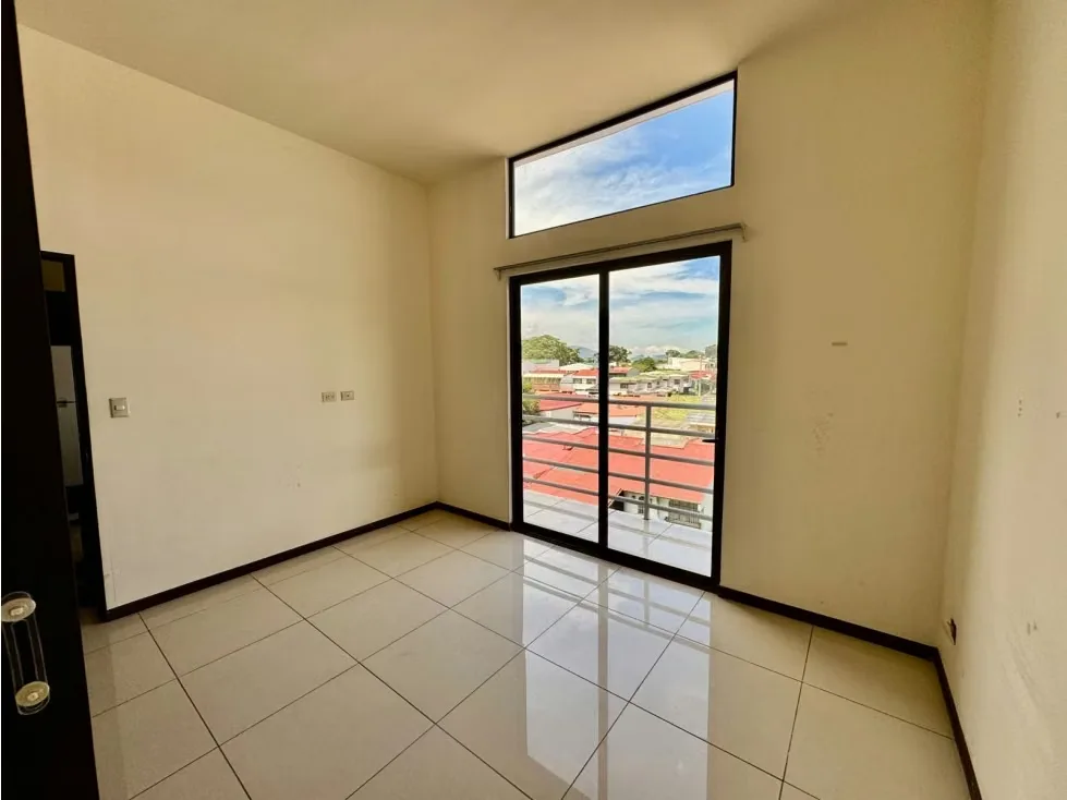 Excelente Apartamernto en Venta en Rohrmoser | 86 m². Precio USD$160.000,00, photo 8