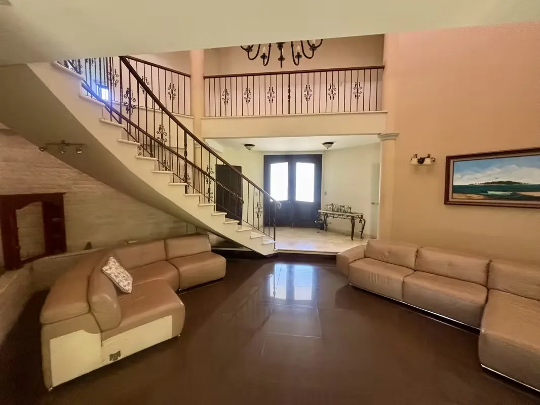 Very spacious house, each room with its bathroom, corner in the Hacienda Los Reyes., photo 3