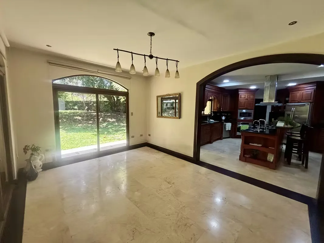 Very spacious house, each room with its bathroom, corner in the Hacienda Los Reyes., photo 7