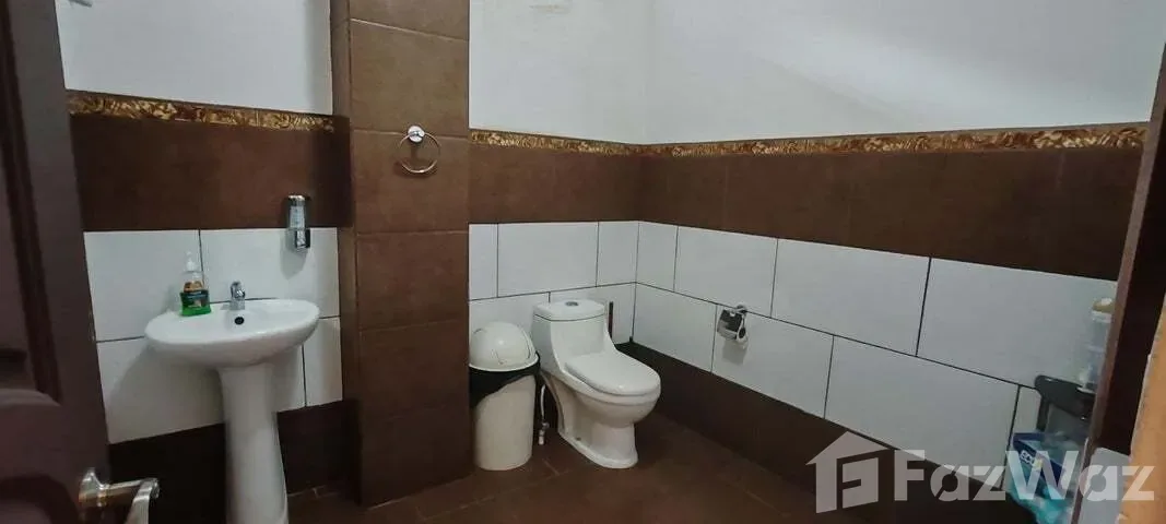 Retail space for Rent at Goicochea for $2,000/mo, photo 2