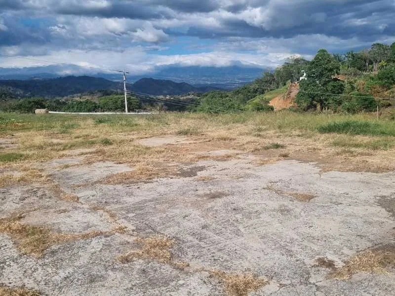Land For Sale in Atenas