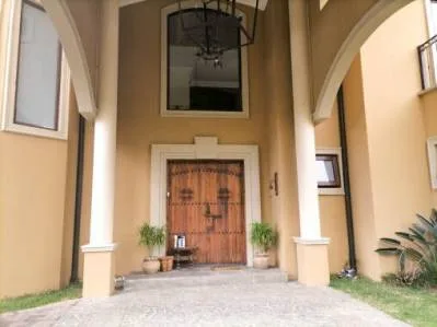 VENTA DE CASA EN CONDOMINIO HACIENDA EL GREGAL, photo 5