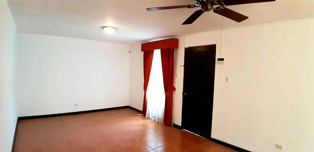 Lindo apartamento ubicado en Guachipelín Norte, en un residencial con seguridad 24/7. Se encuentra en un complejo privado de solo 4 unidades, en el primer piso., photo 10