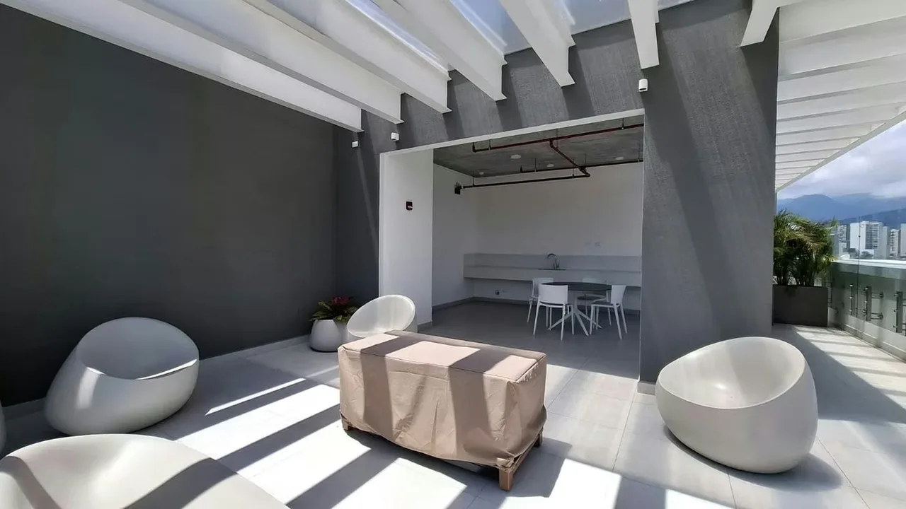 It consists of integrated spaces living room with balcony with spectacular view, breakfast and kitchen. The kitchen is ...