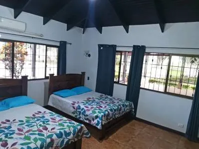 Casa en venta en San Carlos amueblada con amplios espacios rancho, piscina, photo 2