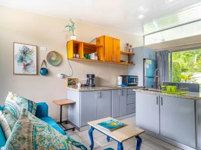 Casa principal con dos villas de alquiler, ¡a pasos de la playa en Uvita! ¡Ubicación fantástica!, photo 9
