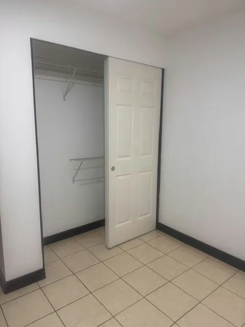 Cuenta con excelente ubicación en la zona de San Antonio de Desamparados, cerca de Escuelas, Colegios, Farmacias, Supermercados. Con varias salidas hacia ..., photo 7