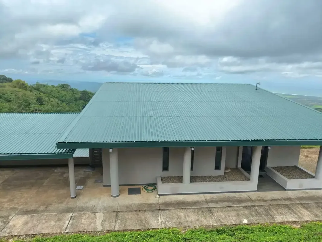Located 500 meters above sea level in the exclusive Hermosa Hills of Jacó, this stunning 5-bedroom property offers unparalleled luxury and breathtaking mountain views. Built in 2021, ..., photo 13