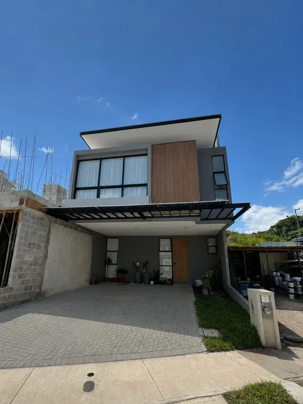 Experience the perfect combination of modern luxury and natural surroundings in this beautiful Model 1B Ilios home, located in an exclusive gated community in Guachipelín, Escazú, ...