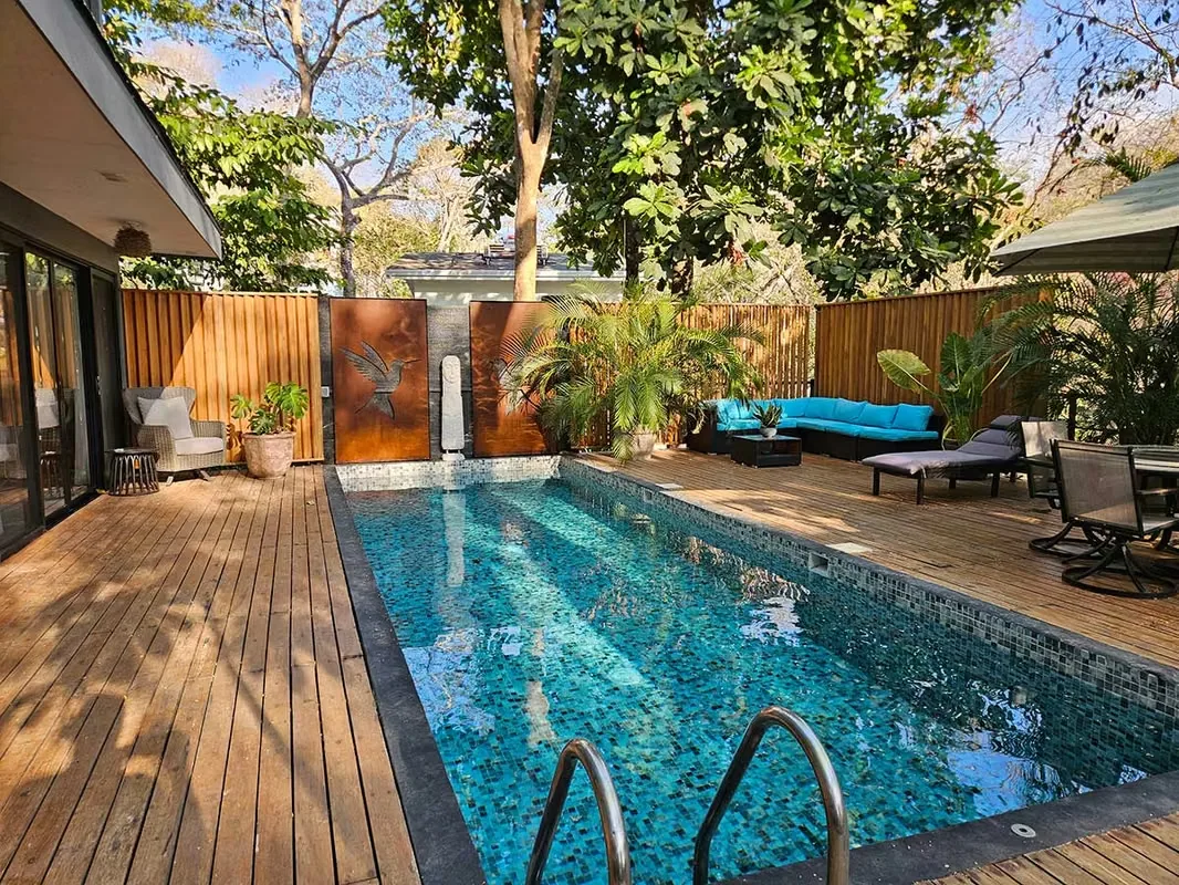 Welcome to Casa Picaflor, a stunning turnkey residence built in 2023, located in the highly desirable Phase 1 of the Bellevue Gated Community. This beautifully designed home offers a ...
