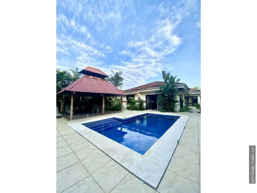 Bungalow backing on to green space and golf course