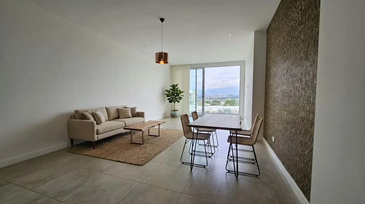 APARTMENT FOR SALE IN ESCAZÚ | 2 BEDROOMS, 2 PARKING SPACES & BALCONY