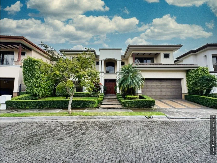 CASA EN ALQUILER Y VENTA EN HACIENDA DEL SOL