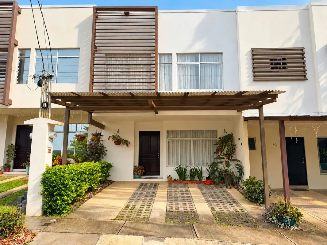 CASA EN VENTA EN SAN PABLO DE HEREDIA - CONDOMINIO LA VALENCIA