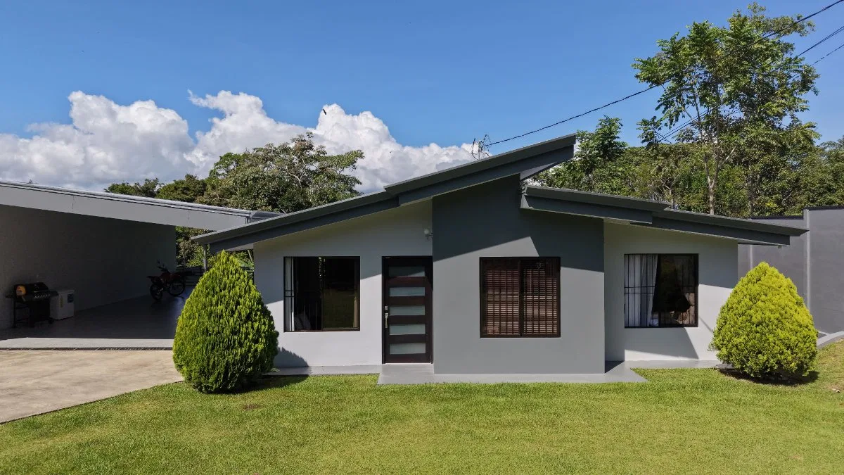 Casa en Venta en Peñas Blancas, Pérez Zeledón | Diseño Contemporáneo y 800 m² de Terreno - Venta en Pérez Zeledón