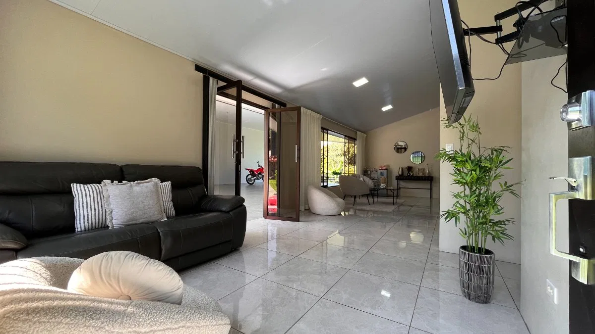 Casa en Venta en Peñas Blancas, Pérez Zeledón | Diseño Contemporáneo y 800 m² de Terreno - Venta en Pérez Zeledón, photo 11
