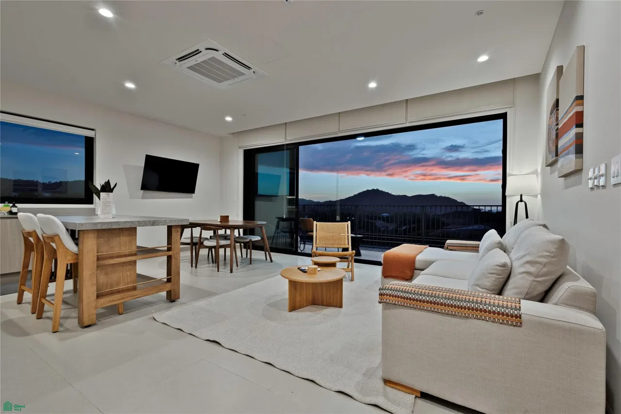 Na Umi – The Sunset, Playas Del Coco, Guanacaste 50503