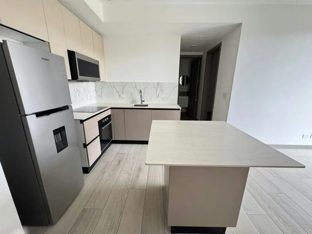 Apartment for Rent at Núcleo Sabana
