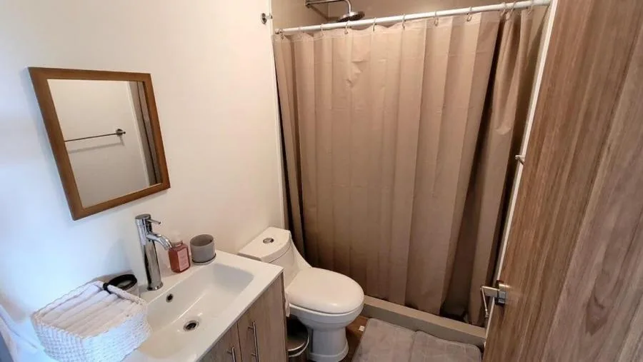 VENTA DE APARTAMENTO EN CONDOMINIO SAN NICOLAS DE BARI SANTA ANA PBR - Venta en Piedades, photo 2