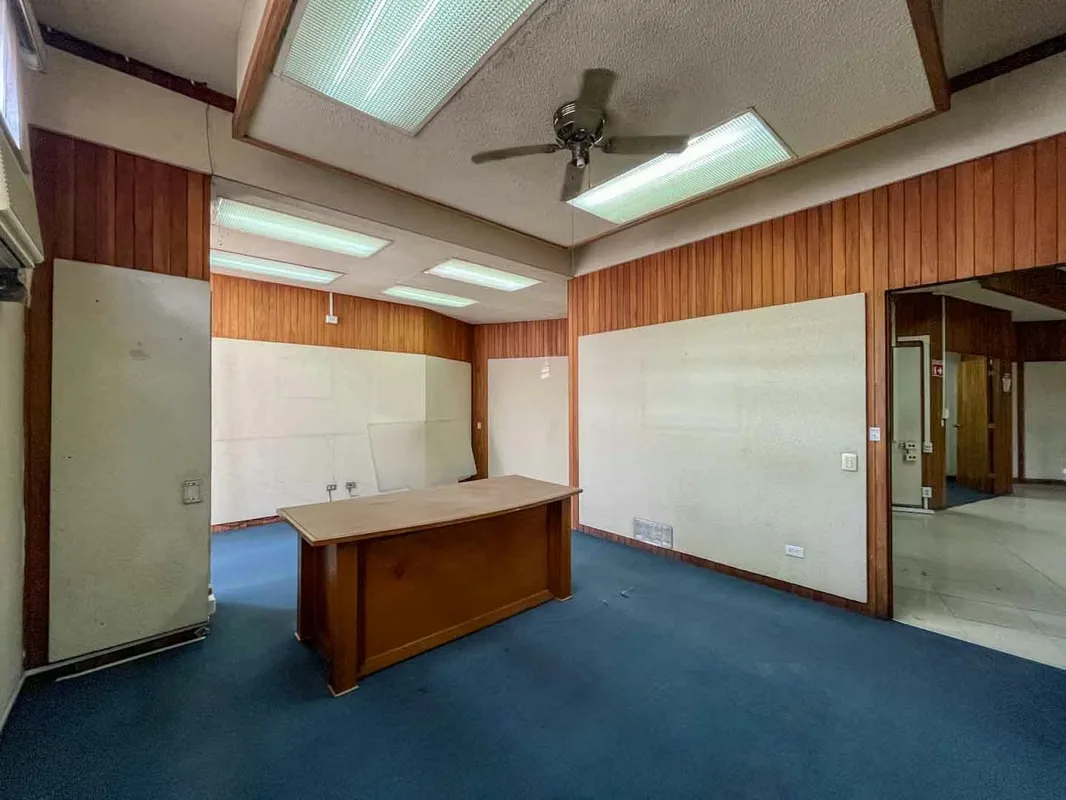 Commercial Building for Sale – Ideal for Offices, Institutions, or Corporate Investment, photo 9