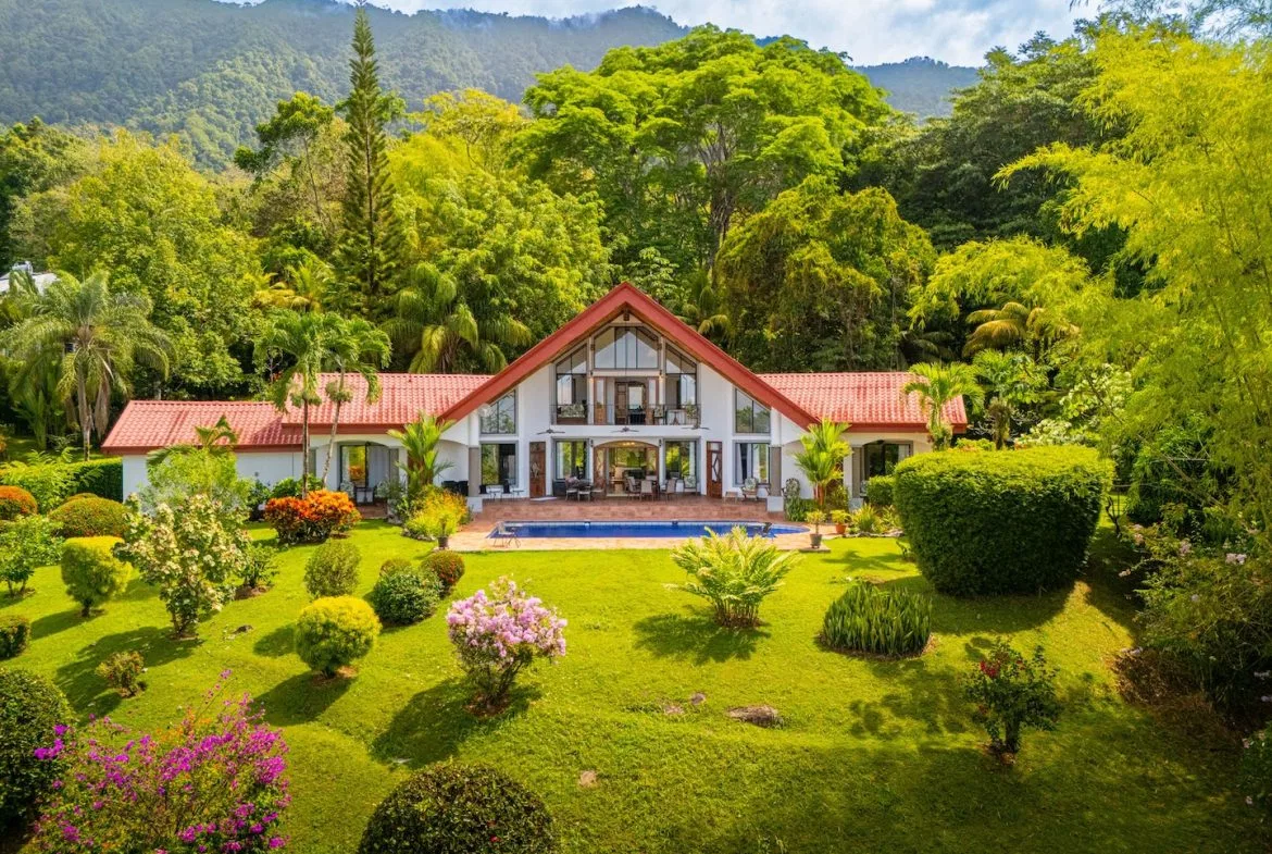 MOUNTAIN  PROPERTY WITH FOUR BEDROOMS, IN OJOCHAL – 1.83 ACRES, photo 2