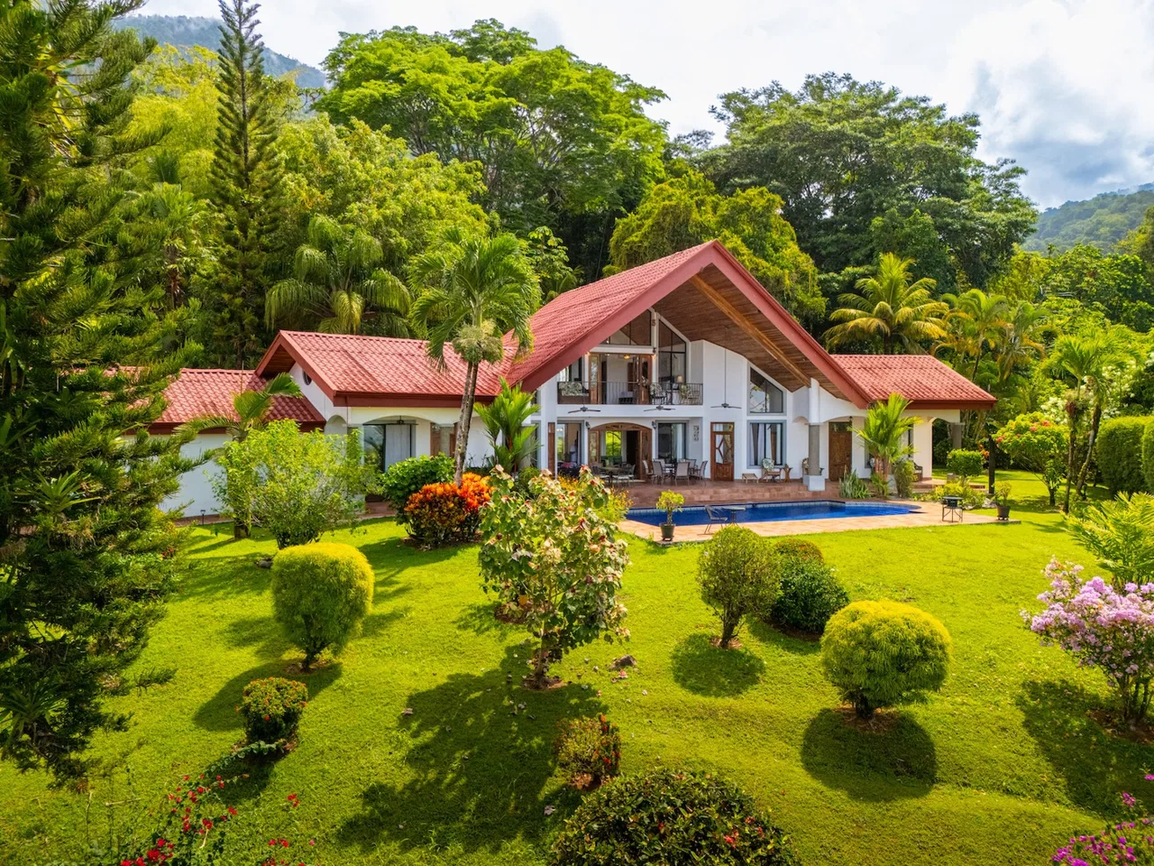 MOUNTAIN  PROPERTY WITH FOUR BEDROOMS, IN OJOCHAL – 1.83 ACRES, photo 5