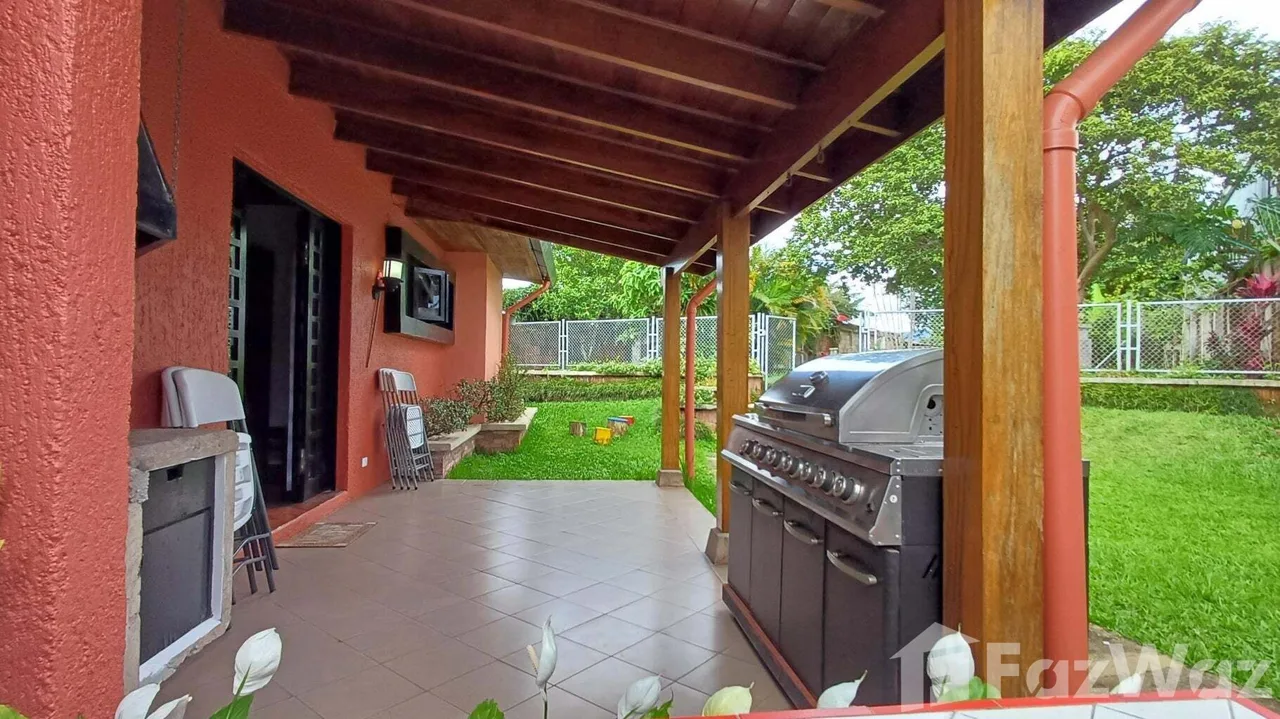 3 Bedroom House for Sale at Curridabat for $1,800, photo 7