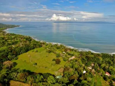 Beachfront Property In Pavones with Multiple Ocean View Building Areas