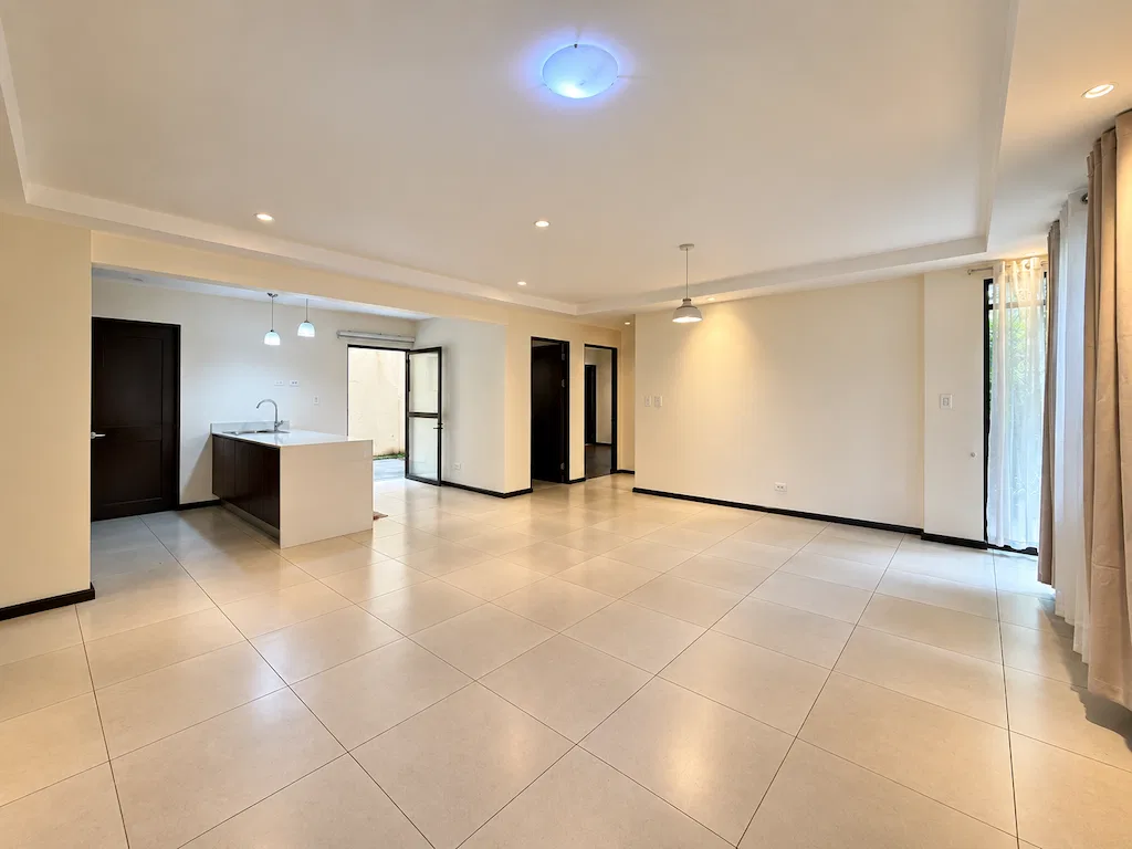 Apartamento de 2 Habitaciones en Santa Ana, photo 6