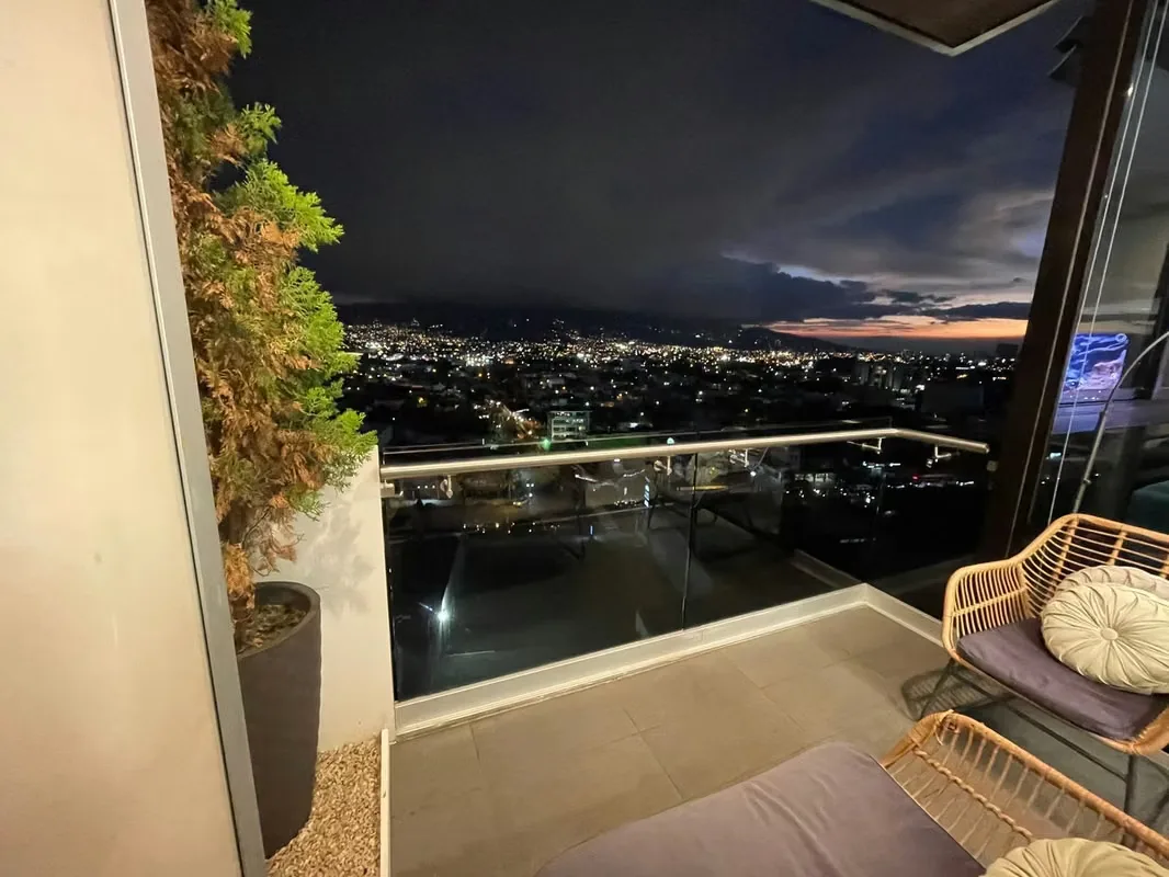 Mountain and sunset view| Centric location| 11th floor Nest Curridabat, photo 4