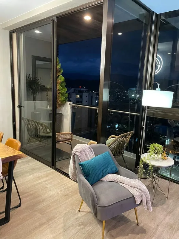 Mountain and sunset view| Centric location| 11th floor Nest Curridabat, photo 7