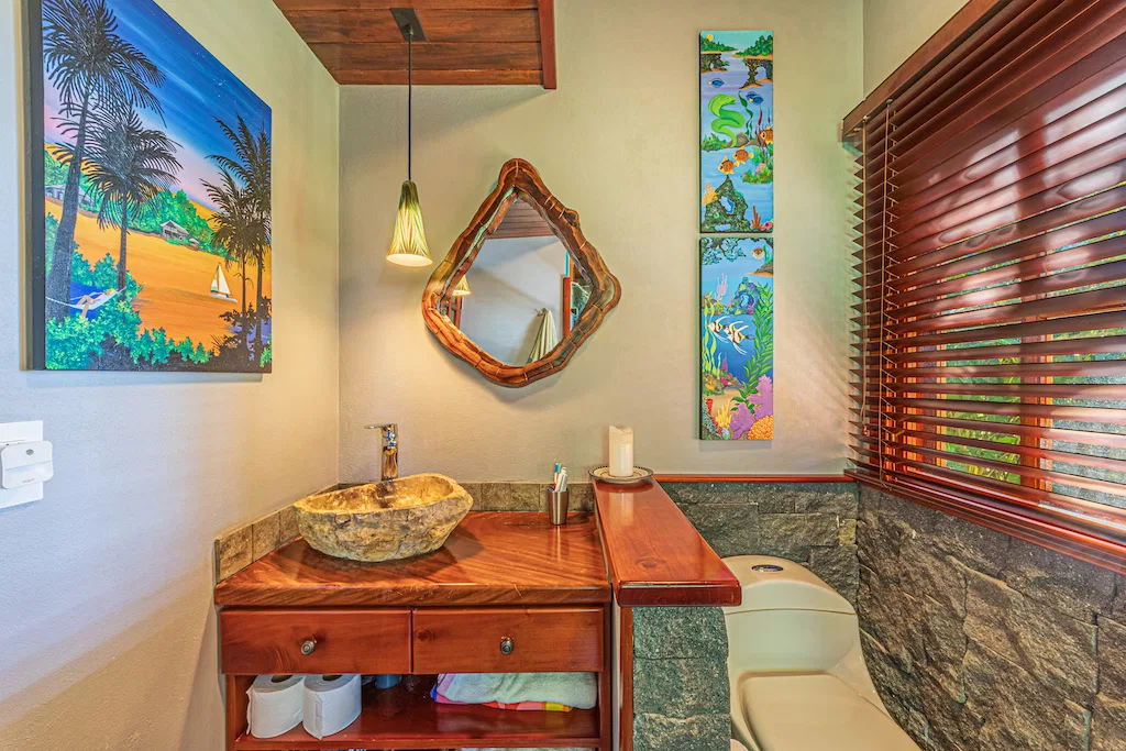 LUXURY HOME WITH OCEAN VIEWS AND GUEST HOUSE – 3.39 ACRES, photo 21
