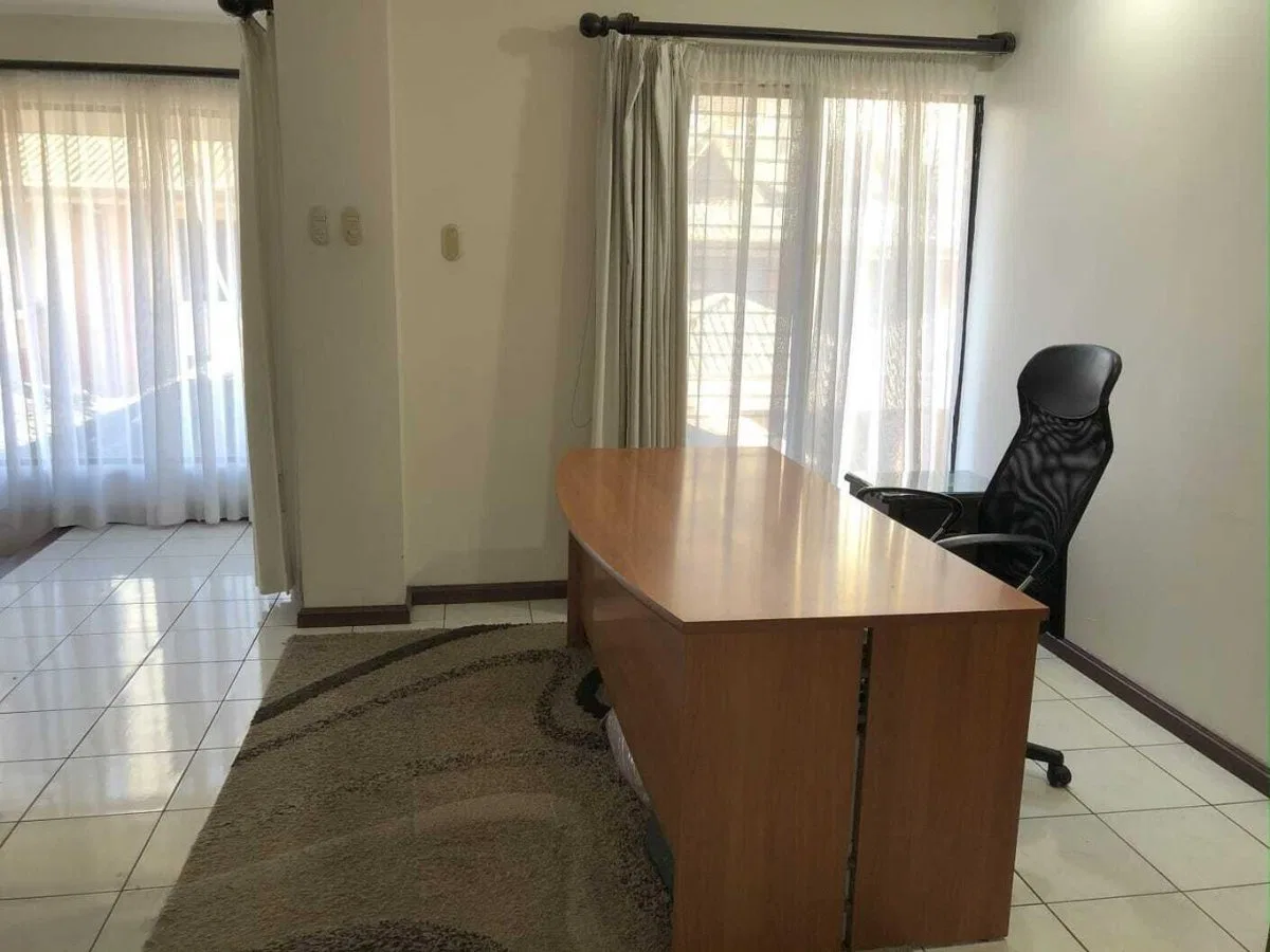 Se vende casa en Escazú San José 26-1165 - Venta en Escazú, photo 18