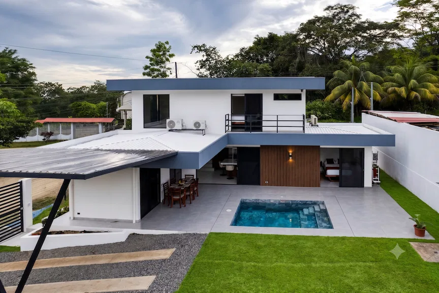 CASA ITZU: CONTEMPORARY DESIGN, QUALITY MATERIALS, AND A NATURAL SETTING IN OJOCHAL – 0.09 ACRES