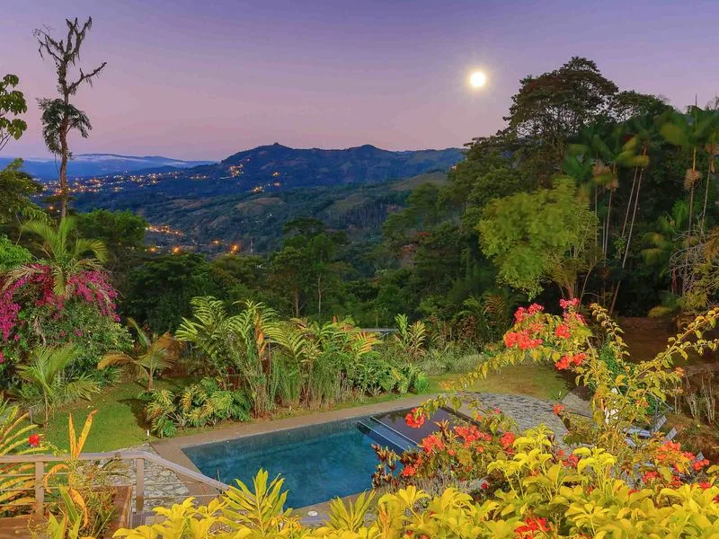6 Bed Single Family Homes For Sale in Perez Zeledon, photo 13