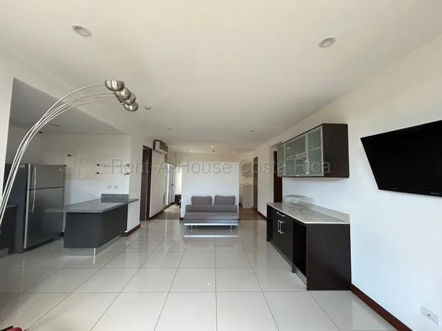 Alquiler de exclusivo apartamento ubicado en San Antonio de Escazu 26-1712 - Alquiler / Renta en Escazú