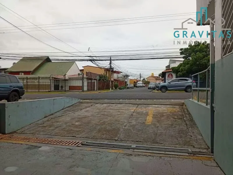 2,565 m² Industrial Warehouse for Rent in Pavas – ID 151
