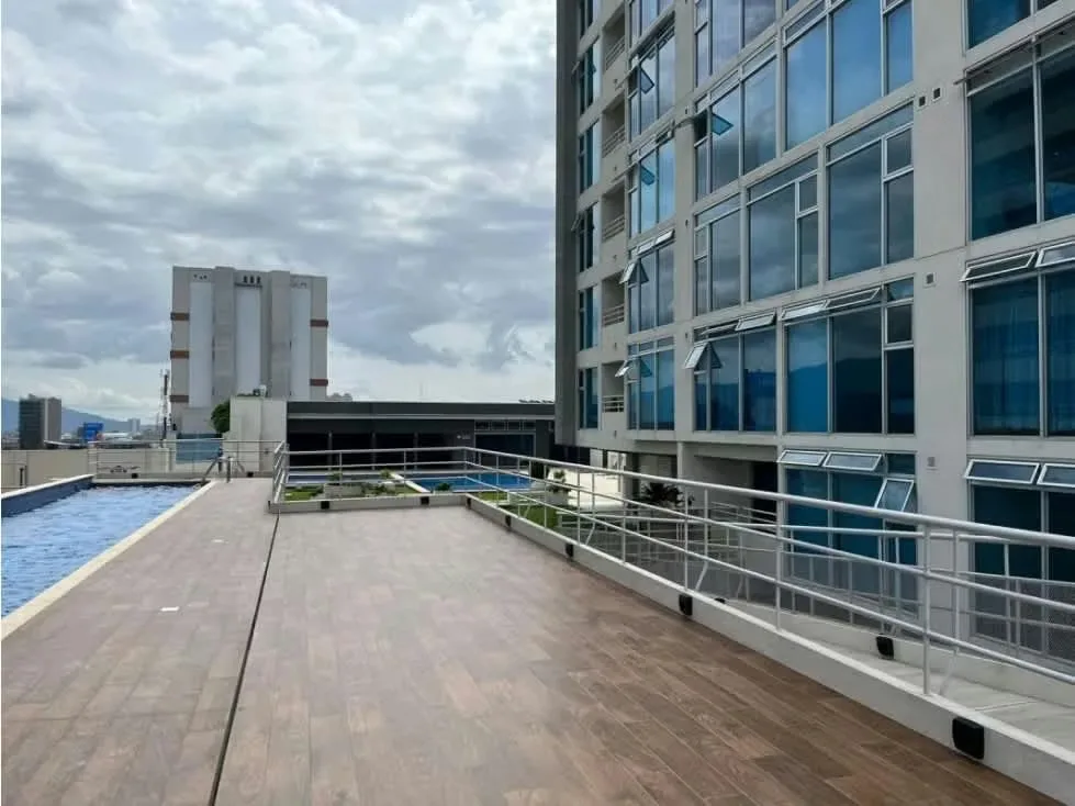 Excelente Oportunidad. Apartamento en Condominio Torre Yoses, epicentro de desarrollo inmobiliario con varios proyectos en ejecución que dan plusvalía a la zona. Colindante con ..., photo 4