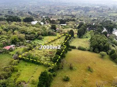 Lote con Potencial Turístico y de Desarrollo en las Montañas de San Isidro de Heredia