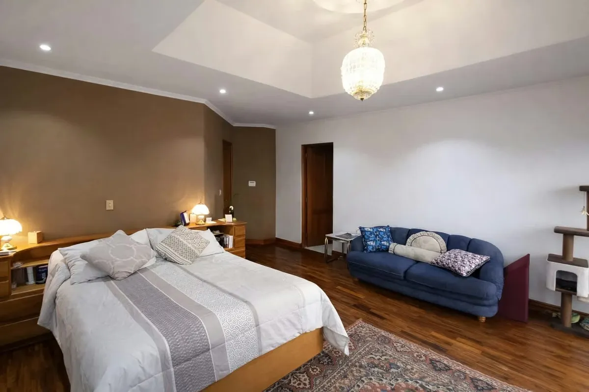 Descubra una elegante residencia ubicada en una de las zonas residenciales más consolidadas y solicitadas del cantón de Goicoechea., photo 7