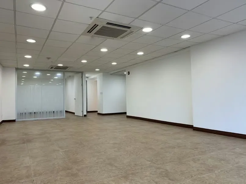 * Lobby doble altura, acceso especial a oficinas, photo 5