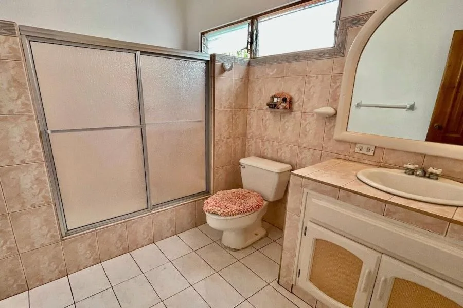 Venta de casa en Residencial Carmiol, Sabanilla $400.000 #RC1564 - Venta en San Pedro, photo 8