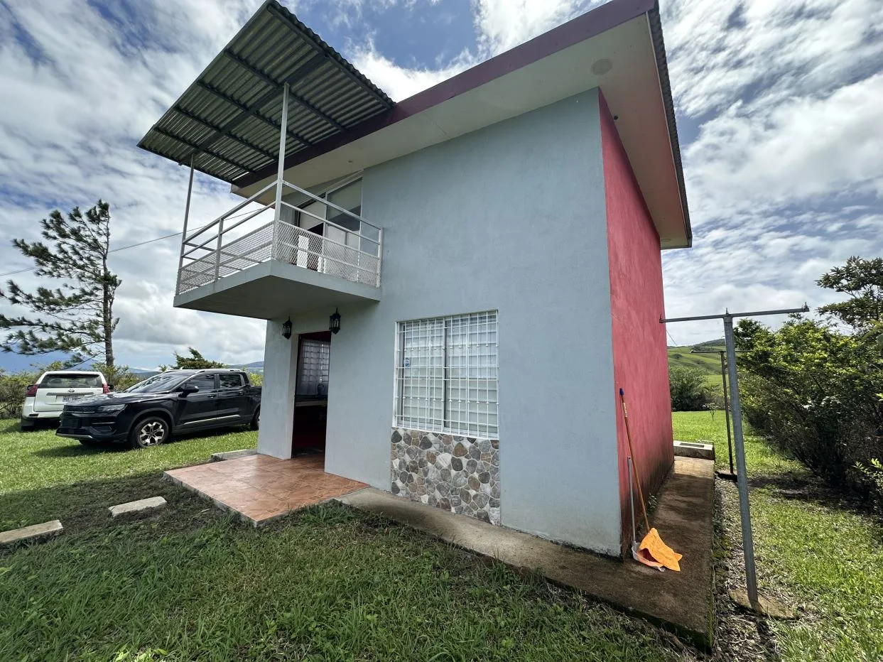 Volcano Views &amp; Country Living - A Private Tierras Morenas Retreat, photo 9